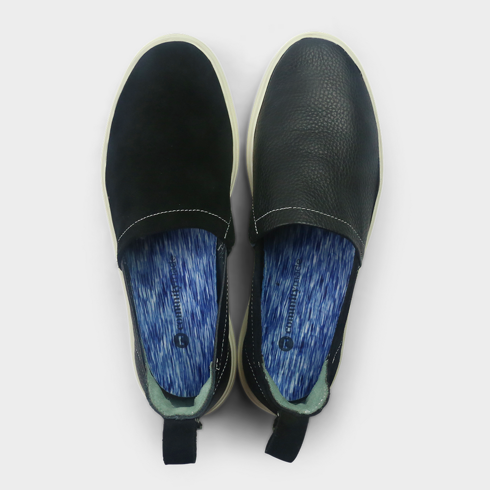 
                      
                        Women's Seaton Slip-On
                      
                    